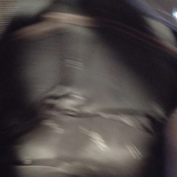 👜 Fossil Brown Leather Shoulder Bag with Textured Finish - Picture 9 of 10